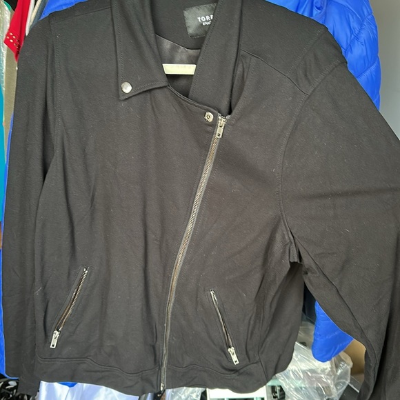 Black torrid zipper jacket - Picture 4 of 4
